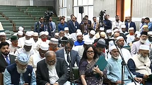 সংবিধান সংস্কার পরিষদের শপথ নিলেন না রুমিন