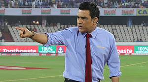 ‘ব্রহ্মাস্ত্র’ নেই পাকিস্তানের, ‘ছোট অস্ত্র’ দিয়েই আক্রমণের পরামর্শ মাঞ্জরেকারের