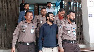 দুর্নীতির মামলায় আবেদপুত্র সিয়ামের বিচার শুরু