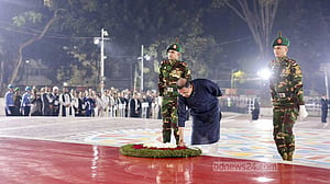 ‘প্রভাত ফেরির মিছিল যাবে, ছড়াও ফুলের বন্যা’