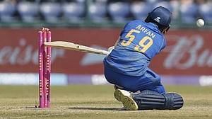 বাংলাদেশের নাসুমকে মনে করালেন আমিরাতের আরফান