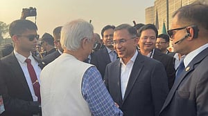 নতুন প্রধানমন্ত্রী তারেককে ইউনূসের শুভেচ্ছা