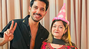 ইকরার ‘আত্মহত্যা’: আত্মসমর্পণ করে জামিন পেলেন অভিনেতা আলভীর মা