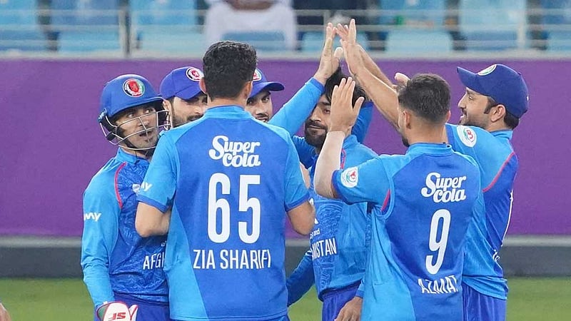 ইব্রাহিম-রাসুলির রেকর্ড জুটির পর রাশিদ-মুজিবের স্পিন বিষে নীল উইন্ডিজ