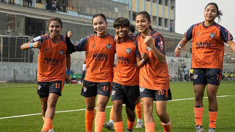 কষ্টের জয়ে শীর্ষে আলপি-ঋতুপর্ণাদের রাজশাহী স্টার্স