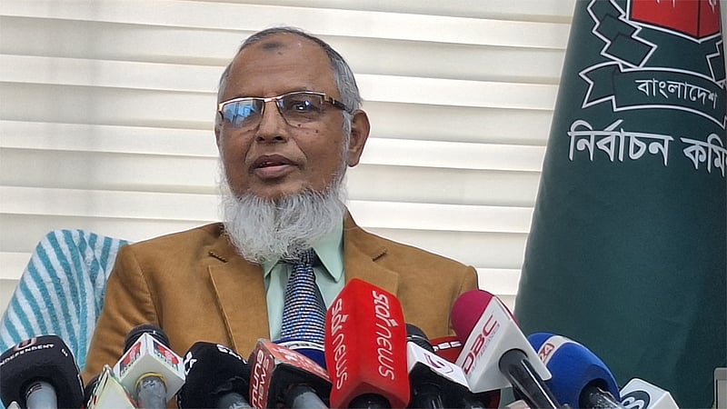 ভোটের পরিবেশ চমৎকার, বাকযুদ্ধ ইতিবাচক: ইসি আনোয়ারুল
