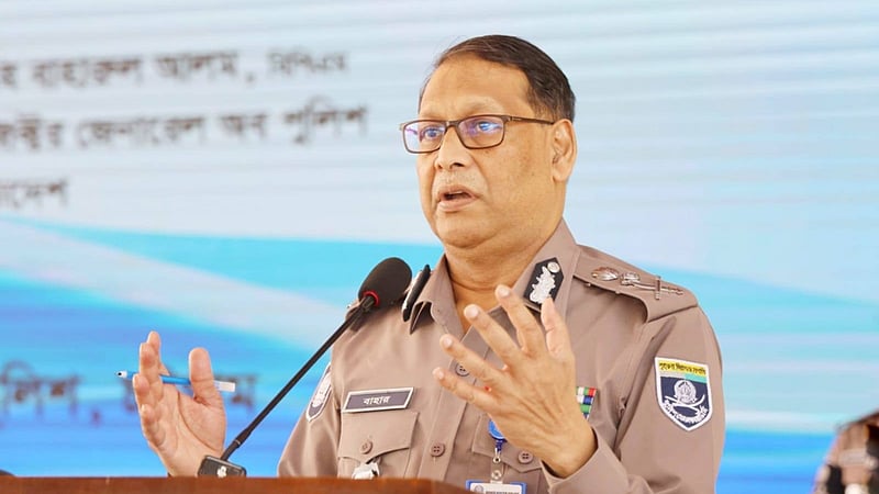 পদত্যাগের গুঞ্জন, আইজিপি বললেন ‘নো’