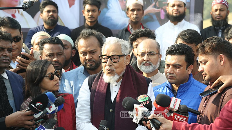 বিএনপির ‘বিদ্রোহীরা’ প্রার্থিতা প্রত্যাহার না করলে ‘সাংগঠনিক ব্যবস্থা’: নজরুল