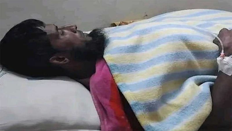বগুড়ায় ফেস্টুন টাঙাতে গিয়ে গাছ থেকে পড়ে আহত বিএনপি কর্মী