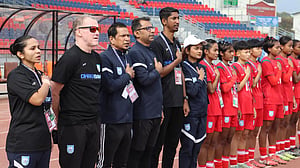 ‘এই মাঠে খেলতে বলা অন‍্যায়’ পোখারার মাঠ নিয়ে উষ্মা বাটলারের