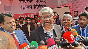 দেশের অর্থনীতি আইসিইউতে ছিল, এখন কেবিনে: অর্থ উপদেষ্টা