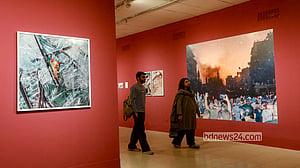 শিল্পকলায় ‘ছবি মেলা’