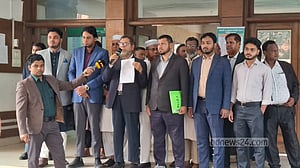 সংসদ নির্বাচন: প্রচারে নামার আগে মার্কা নিচ্ছেন প্রার্থীরা