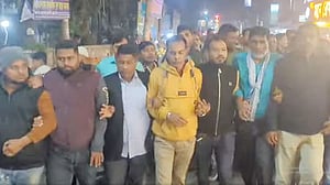 বিএনপির এরশাদ উল্লাহর নির্বাচনি সভায় ‘ককটেল হামলা’