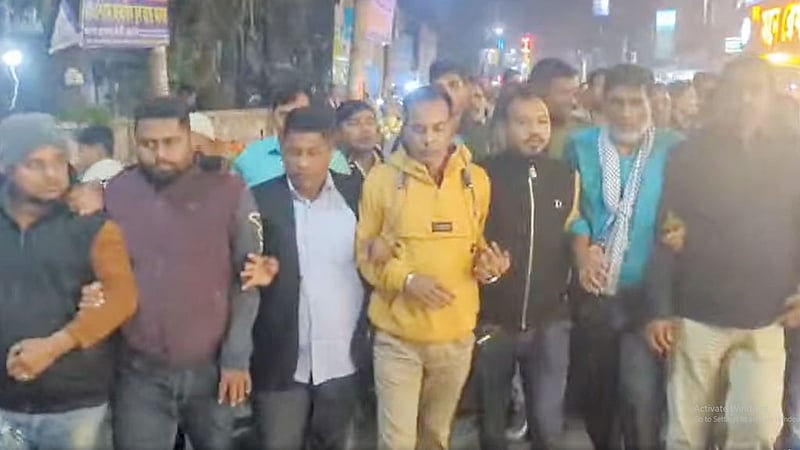 বিএনপির এরশাদ উল্লাহর নির্বাচনি সভায় ‘ককটেল হামলা’