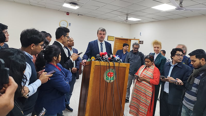 সিইসির সঙ্গে বৈঠক: কী চ্যালেঞ্জ ভোটে, শুনল ইইউ পর্যবেক্ষণ মিশন
