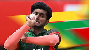 ভারতীয় বোলারের রেকর্ড ভেঙে দিলেন বাংলাদেশের ফাহাদ