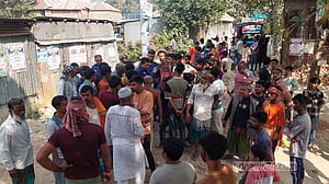 ভাঙ্গায় বিএনপি প্রার্থীর সভায় দুইপক্ষের সংঘর্ষ, আহত অন্তত ১৫