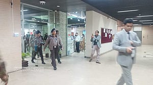 সিইসির সঙ্গে বৈঠকে আইজিপি