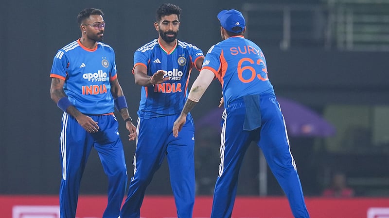 ‘টোয়েন্টি বিশ্বকাপে পরিষ্কার ফেভারিট ভারত’
