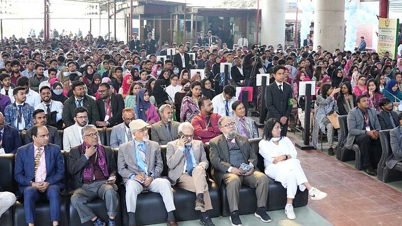 নবীন শিক্ষার্থীদের ‘পরিচিতি পর্ব’ সারল আইইউবিএটি