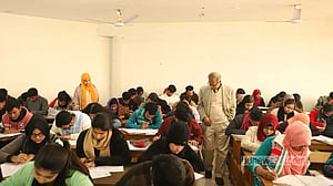 জগন্নাথে ‘ডি’ ইউনিটের পরীক্ষায় উপস্থিতি ৮৭%