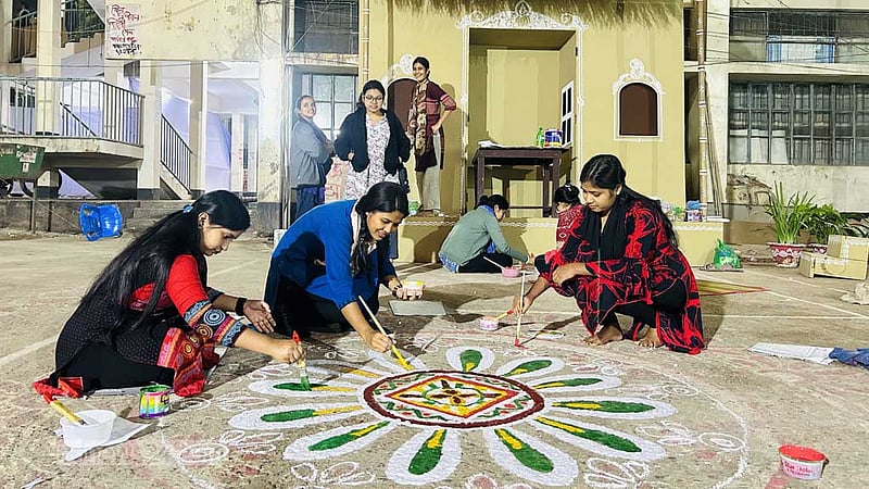 জগন্নাথ বিশ্ববিদ্যালয়ে এবারও ৩৭ মণ্ডপে সরস্বতী পূজা