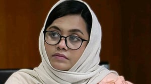 হলফনামা: এনসিপির মিতুর বছরে আয় ৩ লাখ টাকা