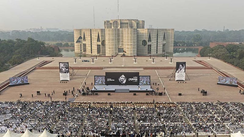 ‘দৃঢ়চেতা’ খালেদাকে স্মরণ করে সঙ্কটময় সময়ে ঐক্যের আহ্বান