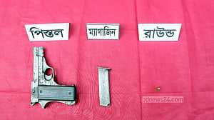 লালমনিরহাটে বিদেশি পিস্তল-গুলি উদ্ধার