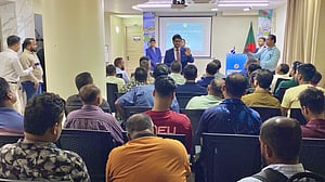ত্রয়োদশ জাতীয় নির্বাচন: মালদ্বীপে দূতাবাসে প্রবাসীদের পোস্টাল ভোটের প্রস্তুতি