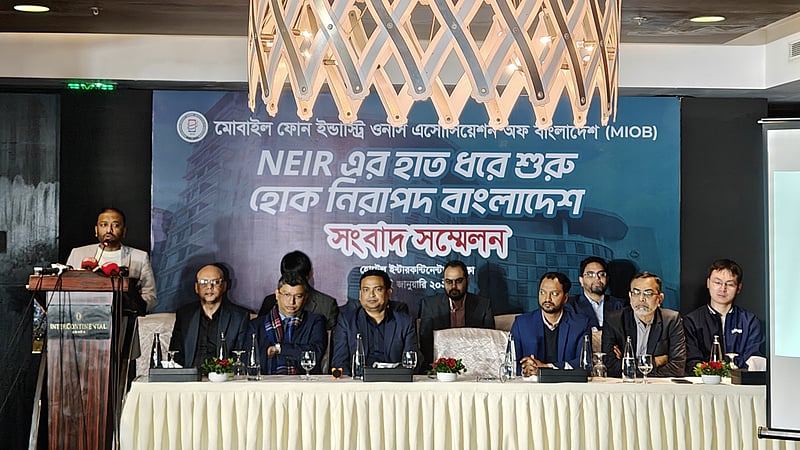 হ্যান্ডসেটের দাম বাড়ানোর যেসব কারণ বললেন দেশি উৎপাদকরা