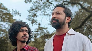 মুক্তি পেল ‘এখানে রাজনৈতিক আলাপ জরুরি’