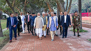 গণ-অভ্যুত্থান স্মৃতি জাদুঘরে প্রধান উপদেষ্টা