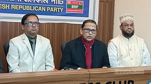 বিএনপি ছেড়ে কেন রিপাবলিকান পার্টির প্রার্থী, বললেন সাবেক এমপি