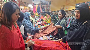 বাণিজ্য মেলায় ৩৯৩ কোটি টাকা বিক্রি, রপ্তানি আদেশ ২২৪ কোটি