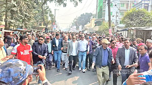 পোস্টার ছাড়াই প্রার্থীদের মিছিল-শোডাউনে সরগরম নীলফামারী