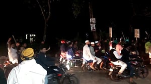 হাতিয়া থানা ঘেরাও করে এনসিপিকর্মীদের বিক্ষোভ, হান্নান মাসউদের ‘আল্টিমেটাম’
