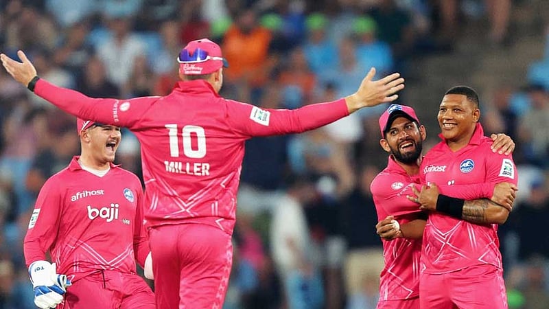সেই এনগিডিকে ফিরিয়ে বার্টমানের হ্যাটট্রিক