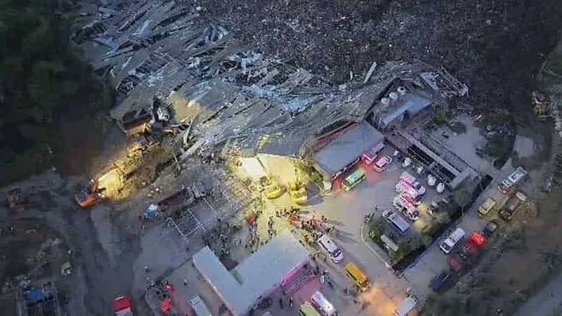 ফিলিপিন্সে বর্জ্যস্তূপের নিচে চাপা পড়ে একজনের মৃত্যু, নিখোঁজ ৩৮