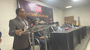 আইনশৃঙ্খলা পরিস্থিতি ৪০ দিন নিয়ন্ত্রণে থাকলে নির্বাচন ‘সুষ্ঠু হবে’: ডিএমপি কমিশনার