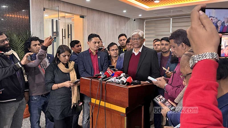 পে-কমিশন ‘বাস্তবিক’ কাজ করছে: অর্থ উপদেষ্টা