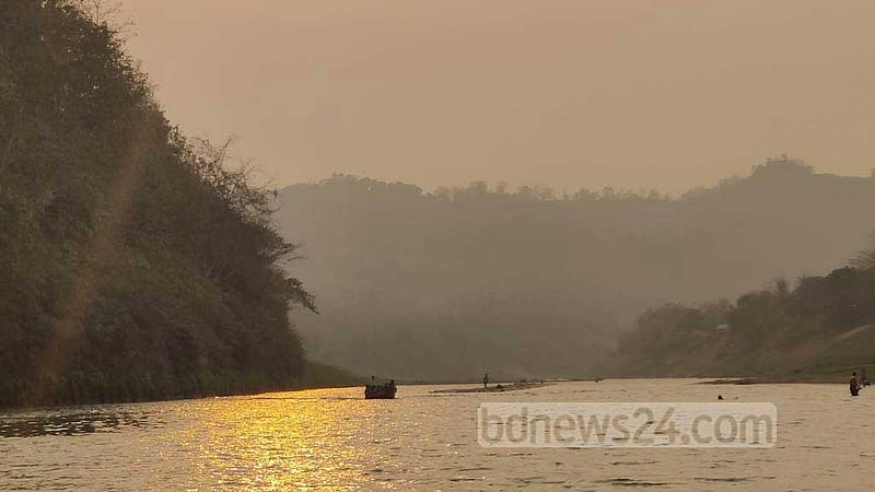 সাঙ্গুতে ডুবল জামায়াত নেতাকর্মীদের নৌকা