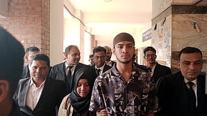 স্মৃতিসৌধে গ্রেপ্তার সেই ছাত্রলীগ কর্মী এক দিনের রিমান্ডে