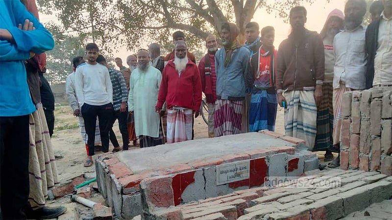 সিরাজগঞ্জে দেয়াল চাপায় দুই শিশুর মৃত্যু, তদন্তে কমিটি