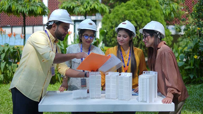 স্টামফোর্ডে চলছে ‘অ্যাডমিশন ফেয়ার’