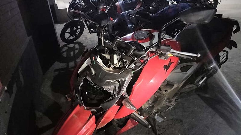 টাঙ্গাইলে মোটরসাইকেল দুর্ঘটনায় চালক ও পথচারী নিহত