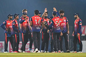 তানজিমের ৪ উইকেট ও মুশফিক-আকবরের জুটিতে রাজশাহীর আরেকটি জয়