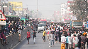 টাঙ্গাইলের পথে তারেক রহমান