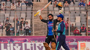 ইসাখিলের শতক ছাপিয়ে ম্যাচ জেতানো সেঞ্চুরিতে নায়ক হৃদয়